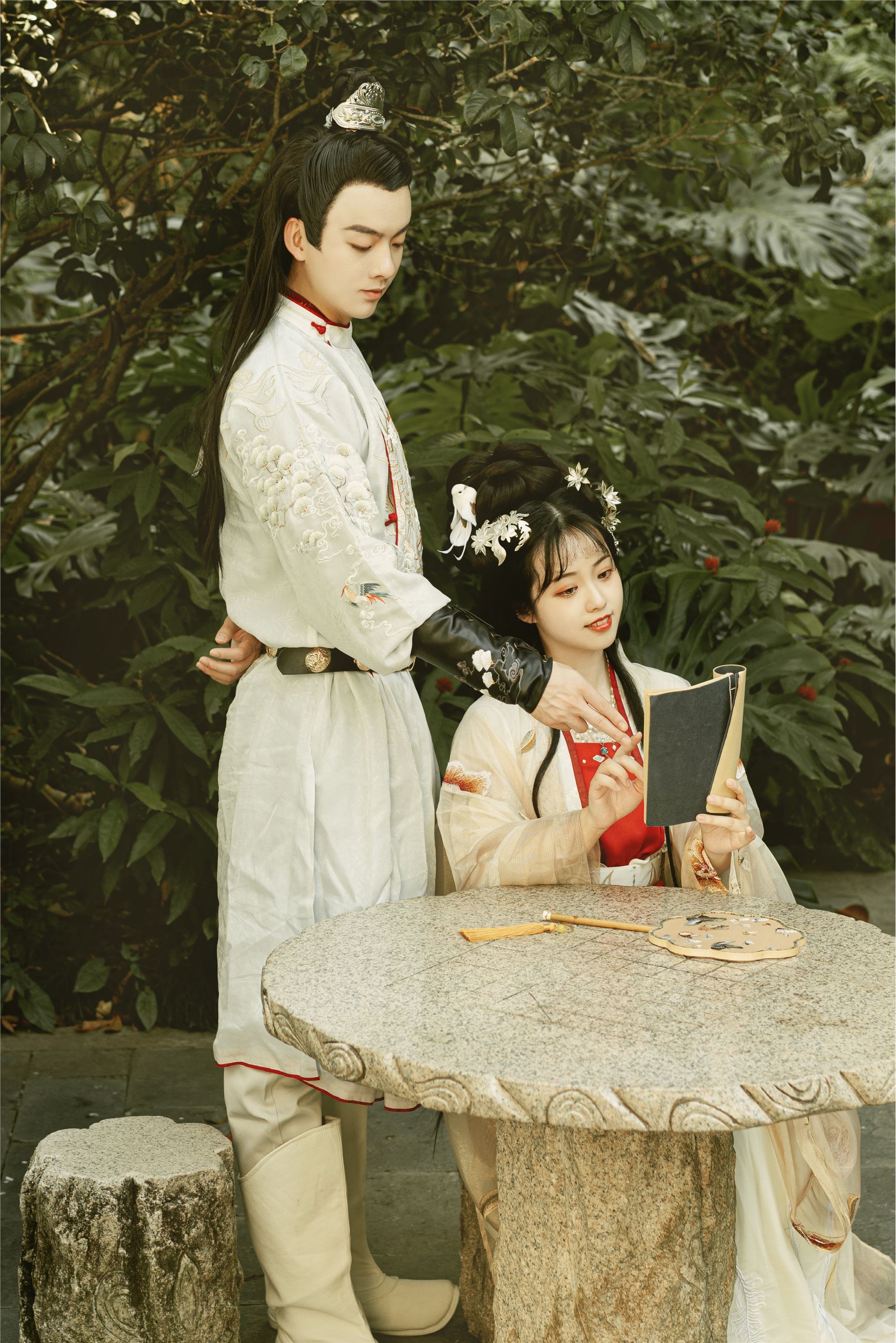 YITUYU艺图语 2021.09.06 思美人 霏霏